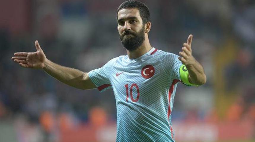 Arda Turan: Milli Takım'ı bıraktım, neden hala arkamdan konuşuluyor?