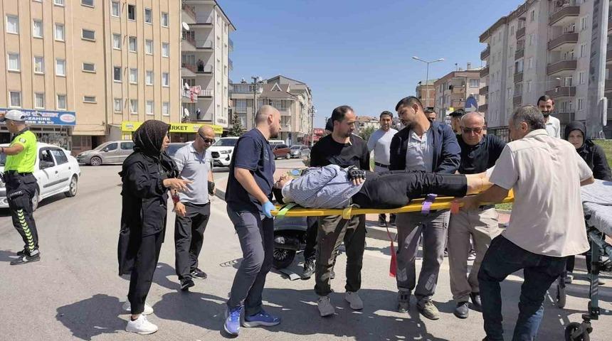 İnegöl’de motosiklet ile kamyonet çarpıştı