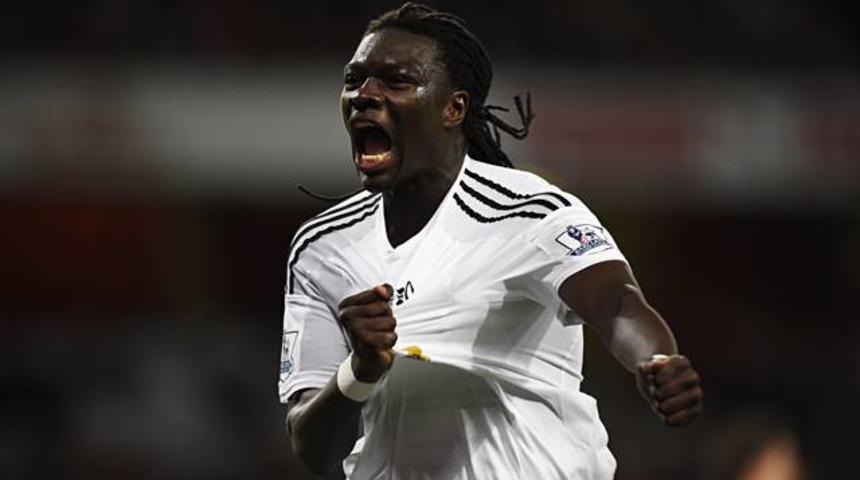 Galatasaray'ın listesindeki Gomis'te menajer oyunu