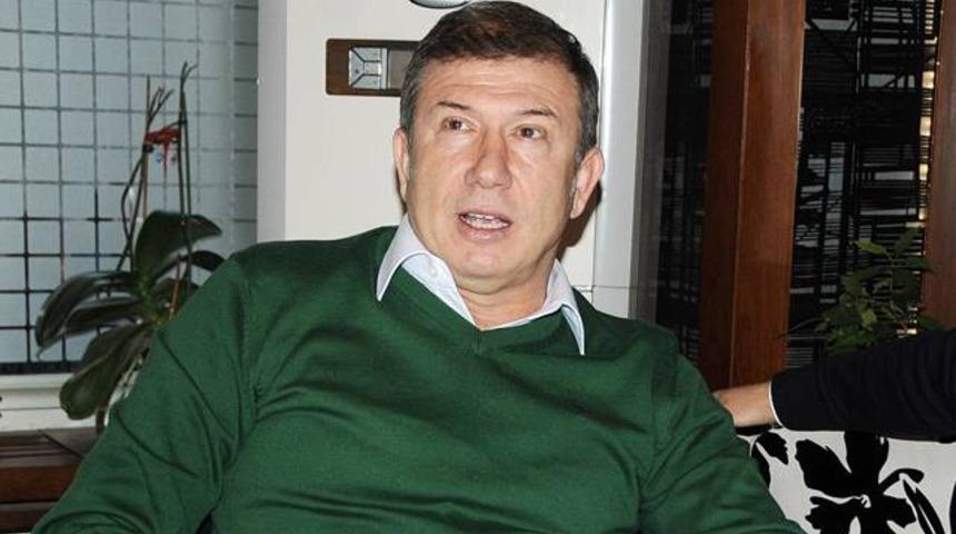 Şebekenin 'ş&ouml;hret y&uuml;z&uuml;' Tanju &Ccedil;olak