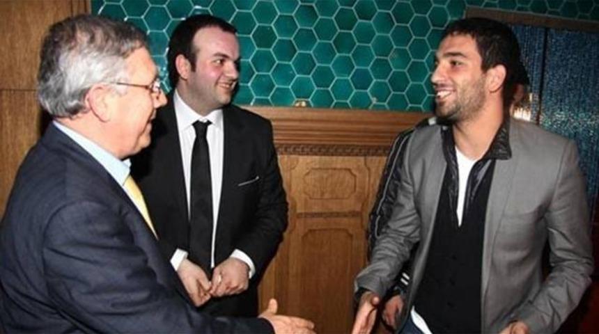 Aziz Yıldırım'dan Kocaman'a Arda Turan s&uuml;rprizi