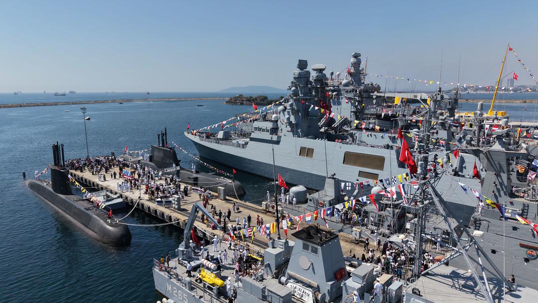   TEKNOFEST Mavi Vatan da SAT VE SAS komandolarından nefes kesen gösteri 3