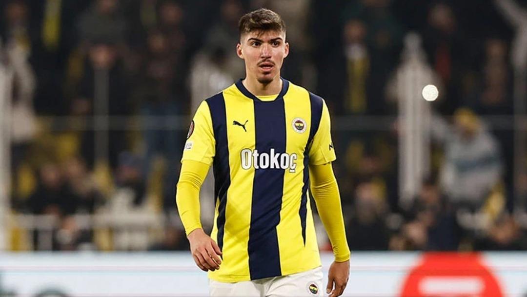 Fenerbahçe nin çiçeği burnunda yıldızı Yusuf Akçiçek, Suudi Arabistan a rekor bedelle transfer oluyor! 1