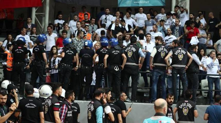 Olaylı derbinin faturası ağır oldu!