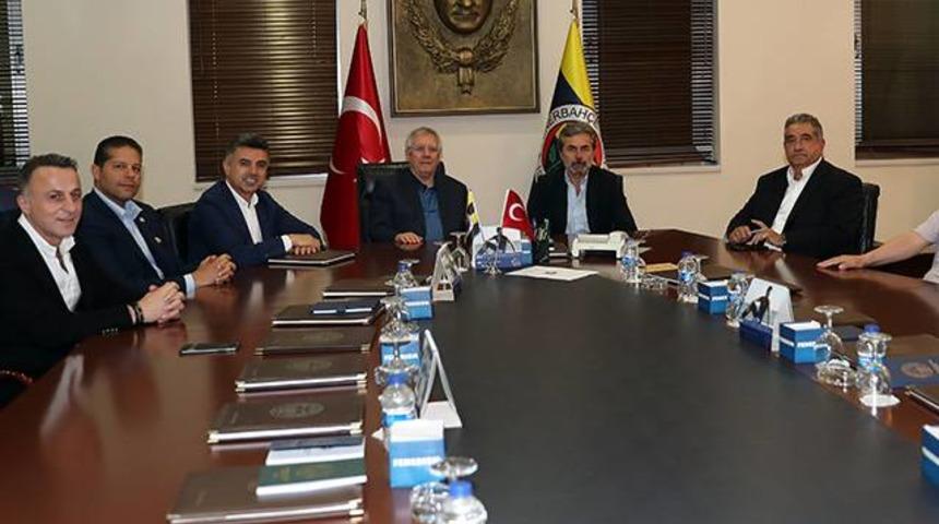 Fenerbah&ccedil;e Aykut Kocaman'la anlaştığını a&ccedil;ıkladı