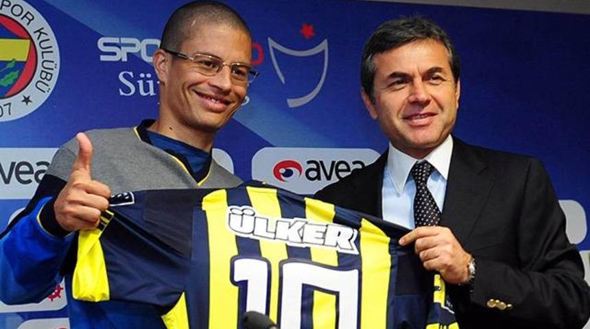 Alex'ten Aykut Kocaman mesajı