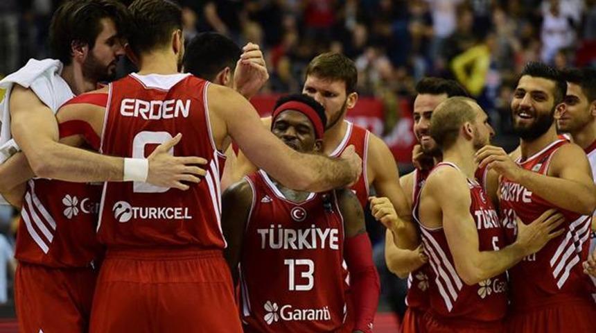 A Milli Erkek Basketbol Takımı sponsorsuz kaldı