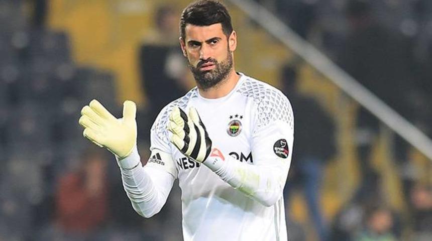Fenerbah&ccedil;e Volkan Demirel'le yeni s&ouml;zleşme i&ccedil;in anlaştı