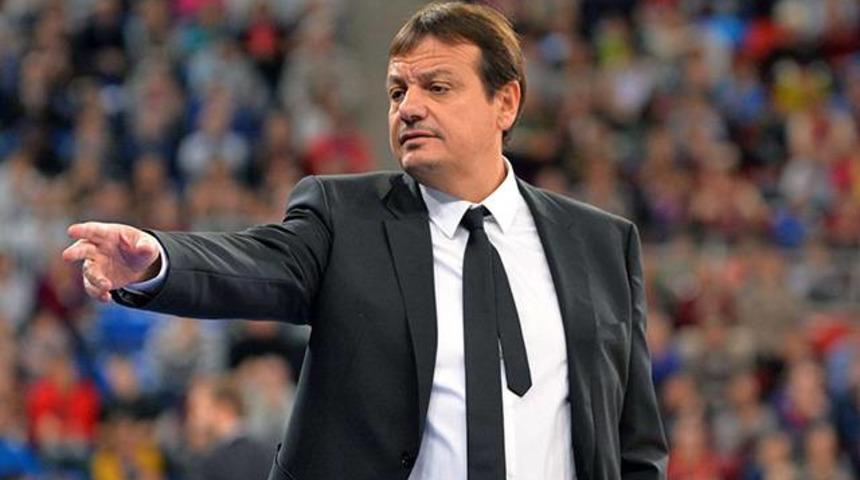 Ergin Ataman'dan Galatasaray y&ouml;netimine sert mesaj