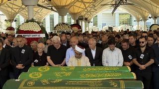 Ankara'da trafik kazasında hayatını kaybeden iş adamı Fatih Yücelik toprağa verildi