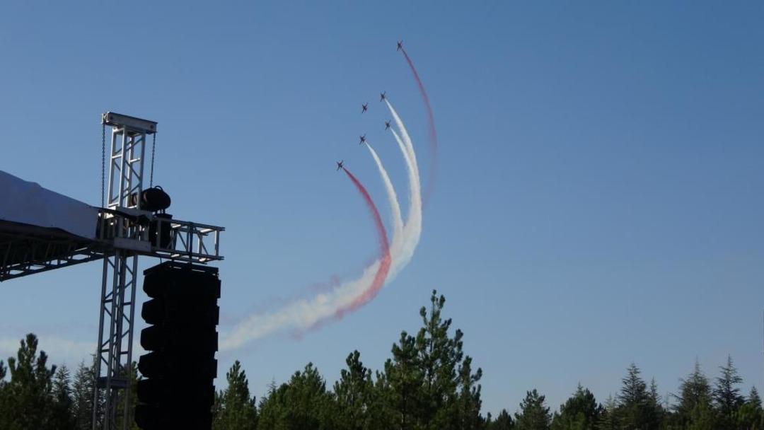 Türk Yıldızları’ndan Kütahya’da nefes kesen gösteri 1