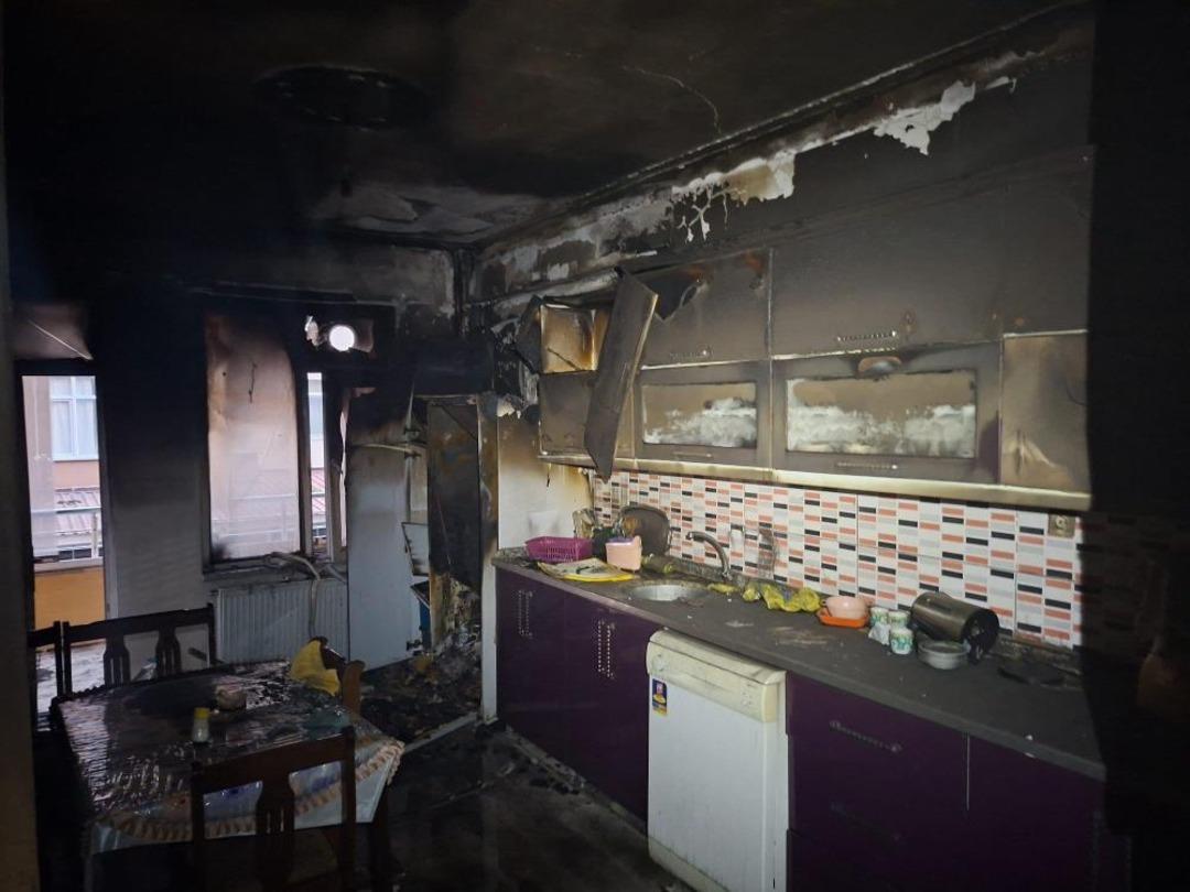 Ağrı da binadaki patlama paniğe neden oldu 2