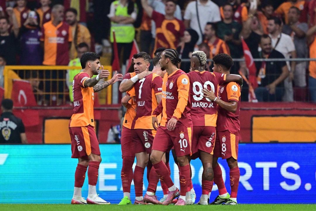Galatasaray yoluna gümbür gümbür devam ediyor! 4 maçta 4 galibiyet... 5