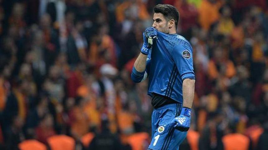 Volkan Demirel Fenerbah&ccedil;e'de kaldı