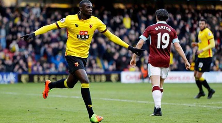 Fenerbah&ccedil;e'den M'Baye Niang atağı