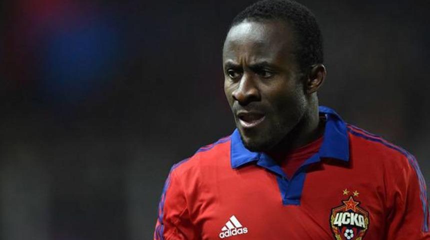 Doumbia Fenerbah&ccedil;e'ye &ouml;zel u&ccedil;akla gelecek