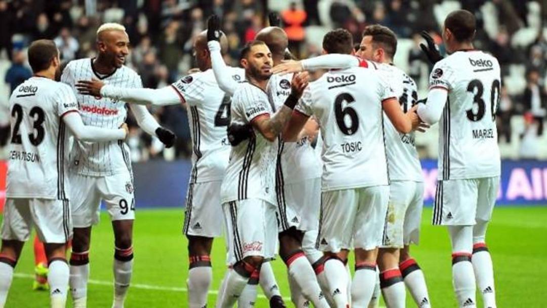 Beşiktaş'ta yolcular belli oldu