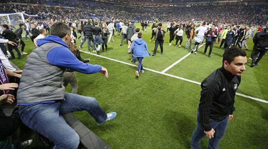 UEFA cezayı onarsa, Beşiktaş y&ouml;netimi deplasmana taraftar g&ouml;t&uuml;rmeyecek