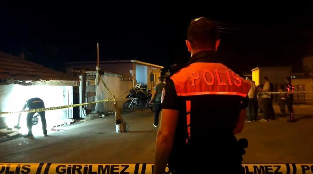 75 yaşındaki adam eşine sinirlenip herkesin gözü önünde intihar etti 1