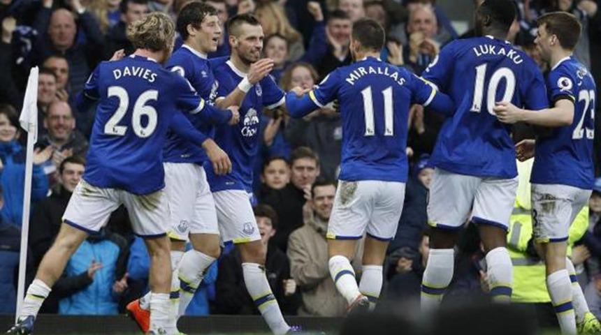 Fenerbah&ccedil;e Mirallas'ın menajeriyle g&ouml;r&uuml;şt&uuml;