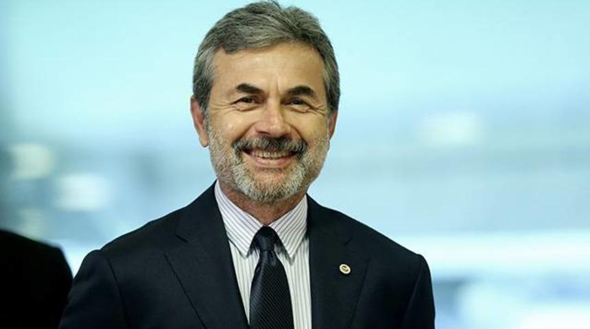 Aykut Kocaman s&ouml;zleşme imzaladı! Transfer m&uuml;jdesi verdi