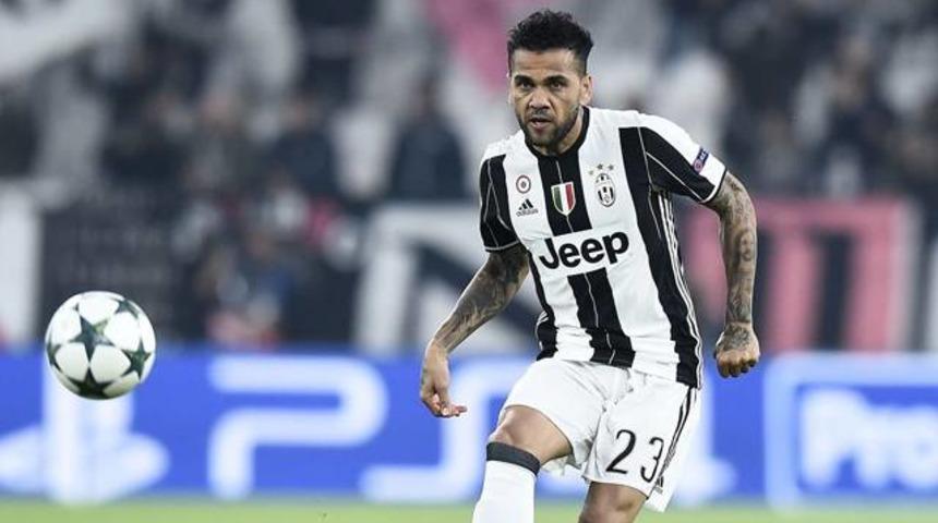 Fenerbah&ccedil;e'den, Dani Alves a&ccedil;ıklaması