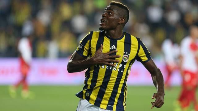 Emenike, Olympiakos'ta