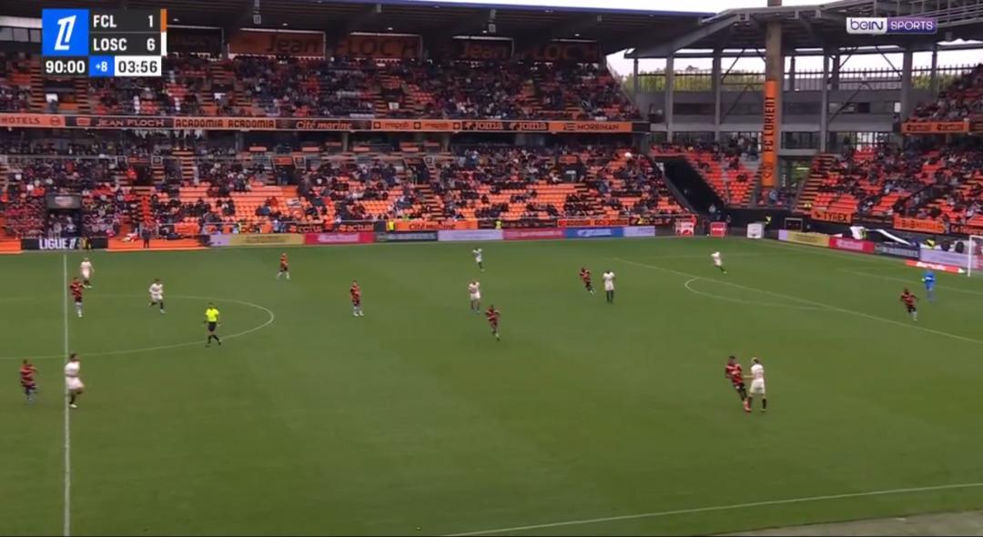 Lille forması giyen Berke Özer den skora katkı! Milli kaleci asist yaparak takımın farka koşmasını sağladı... 1