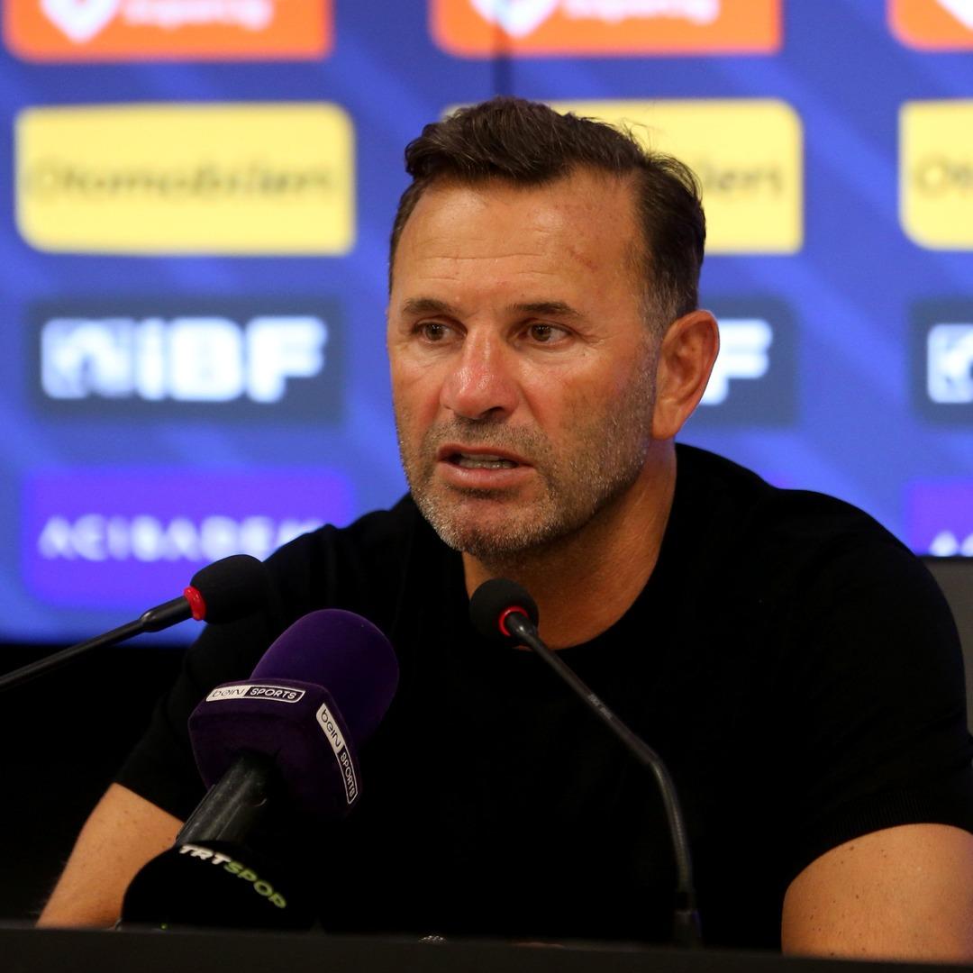 Galatasaray ın yıldız ismi Barış Alper Yılmaz için sıcak gelişme yaşanıyor! Başkan Dursun Özbek le görüşen yıldız oyuncu ayrılık için ısrar etti... Neom ile anlaşma çok yakın 3