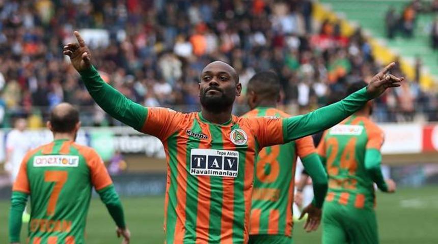 'Vagner Love'a Çin'den iki katı teklif yapıldı'