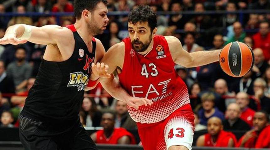 Anadolu Efes'in 3. transferi Krunoslav Simon