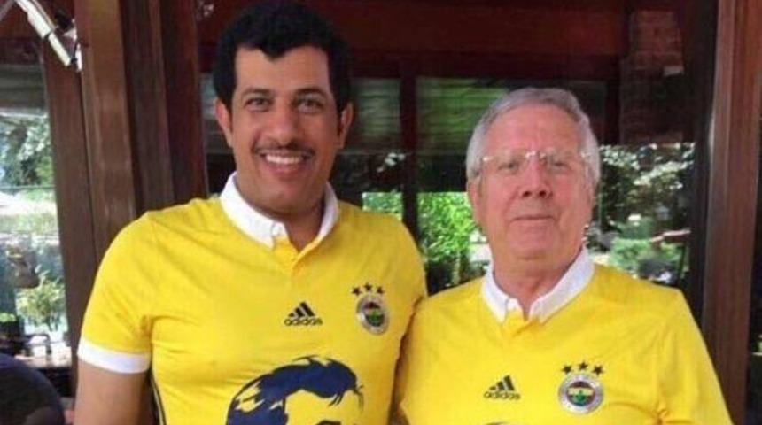 Aziz Yıldırım'dan Katar'a forma mesajlı destek
