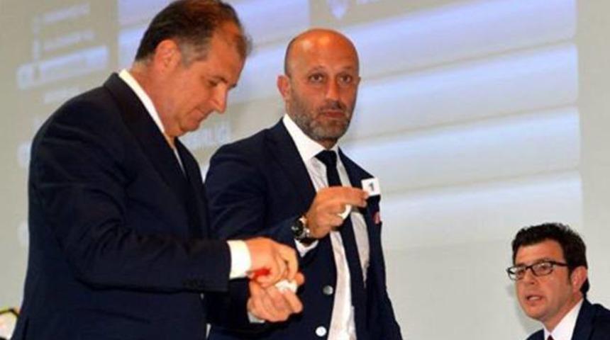 Cenk Erg&uuml;n: 'Sağ bek transferi 1-2 g&uuml;n i&ccedil;inde resmiyete d&ouml;k&uuml;lecek'