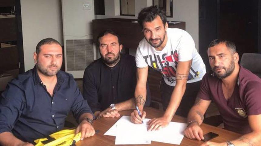 &Uuml;mit Karan, Engin Baytar'ı transfer etti