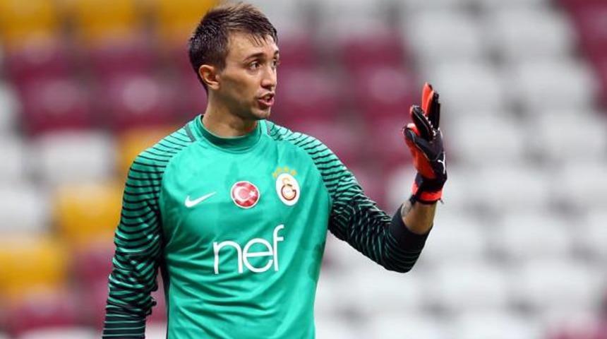 Galatasaray'da deprem! Muslera da gidiyor