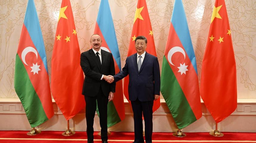 Azerbaycan Cumhurbaşkanı Aliyev, Çin Devlet Başkanı Şi ile görüştü
