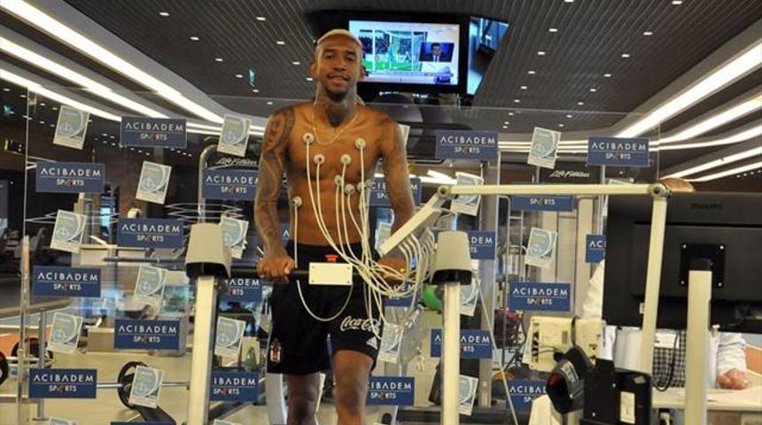 Talisca sağlık kontrol&uuml;nden ge&ccedil;irildi