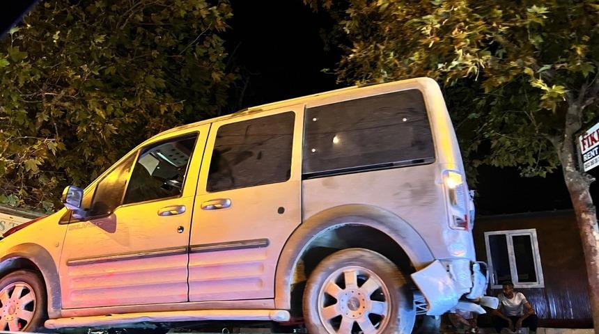 Hatay'da anne ve babasını darbedip 1 kişiyi rehin alan zanlı yakalandı