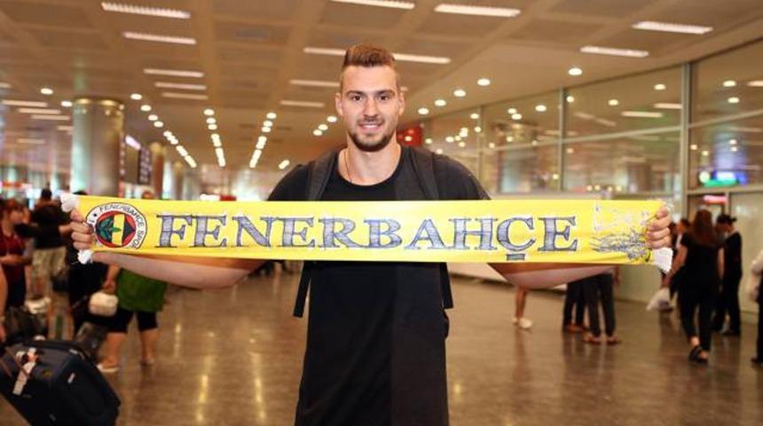 Fenerbah&ccedil;e Doğuş'un yeni transferi Marko Guduric İstanbul'a geldi