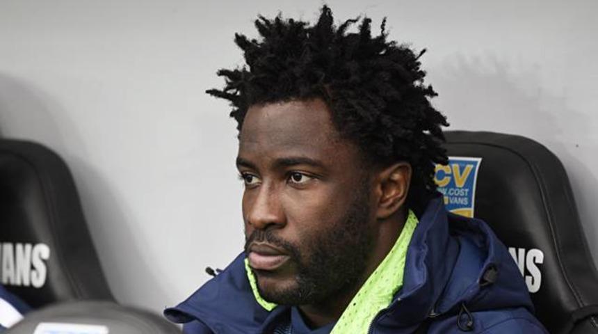 Fenerbah&ccedil;e, Wilfried Bony ile anlaştı