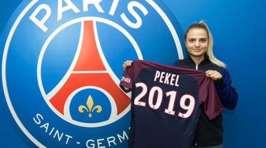 Paris Saint Germain, Melike Pekel&rsquo;i transfer etti