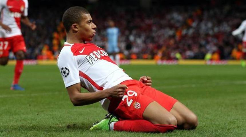 Monaco, PSG ve Man City'i FIFA'ya veriyor!