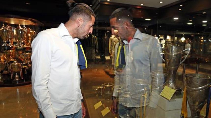 Isla bonservisini kendi aldı