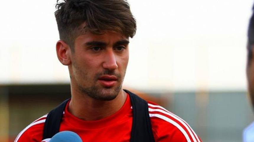 Beşiktaş Orkan &Ccedil;ınar'ı KAP'a bildirdi