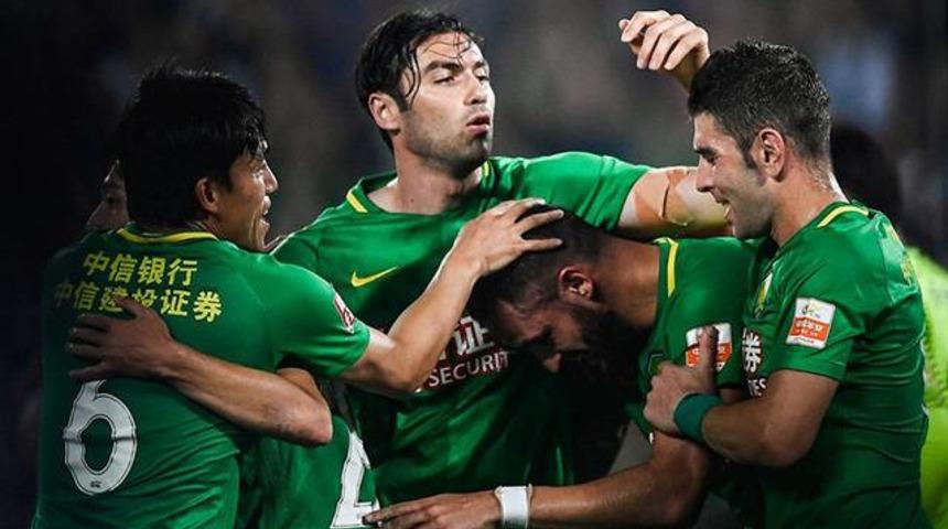 Trabzonspor y&ouml;neticisi G&ouml;khan Saral'dan Burak Yılmaz a&ccedil;ıklaması