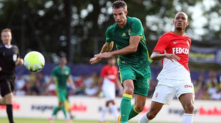 Van Persie Strum Graz ma&ccedil;ında forma giyemeyecek