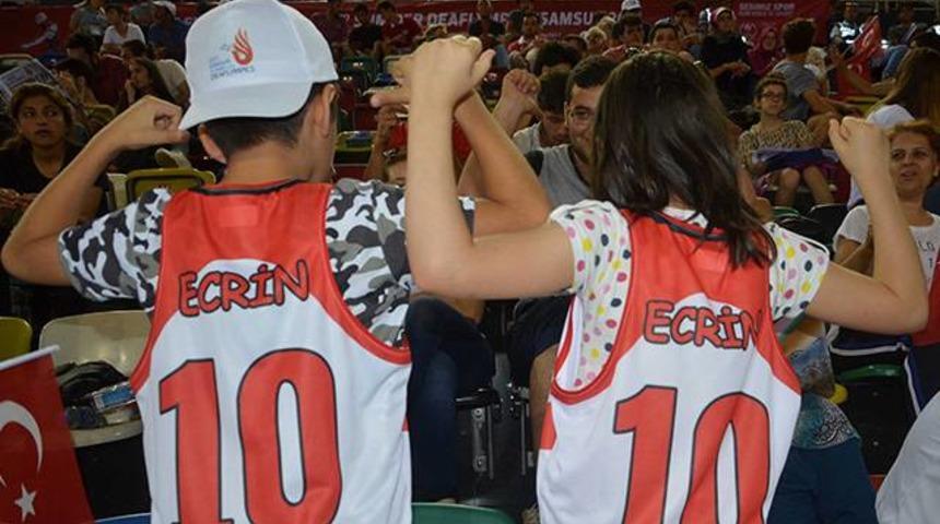 Akraba desteği Ecrin'i coşturdu