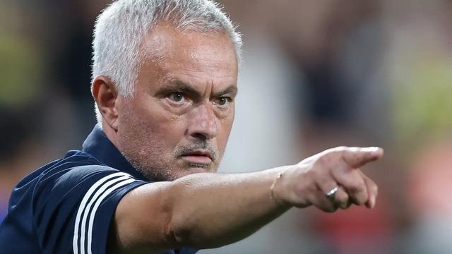 Fenerbahçe, Jose Mourinho sonrası tarihe geçti! 45 dakikada inanılmaz sonuç