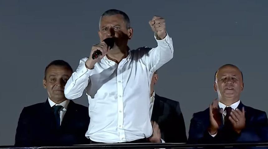 CHP lideri Özgür Özel "İktidara geldiğimizde..." diyerek yeni vaadini açıkladı! "Bu sorun çözülecek"