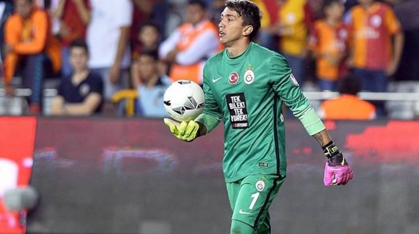 Galatasaray Muslera'nın s&ouml;zleşmesini 2021 yılına kadar uzattı